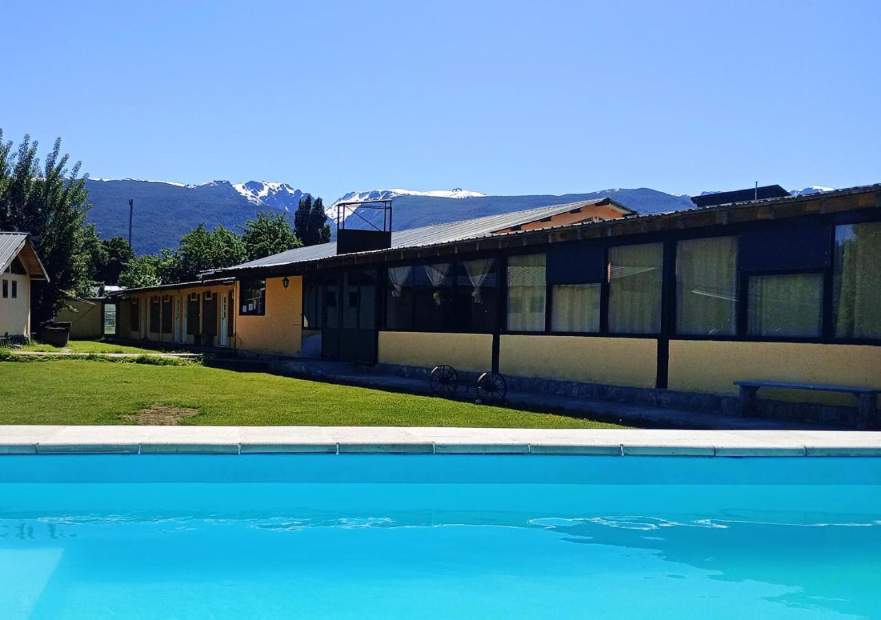 Corinto Hostel El Bolsón Buitenkant foto